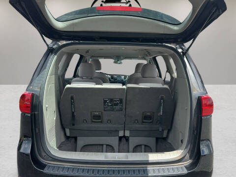 2018 Kia Sedona L