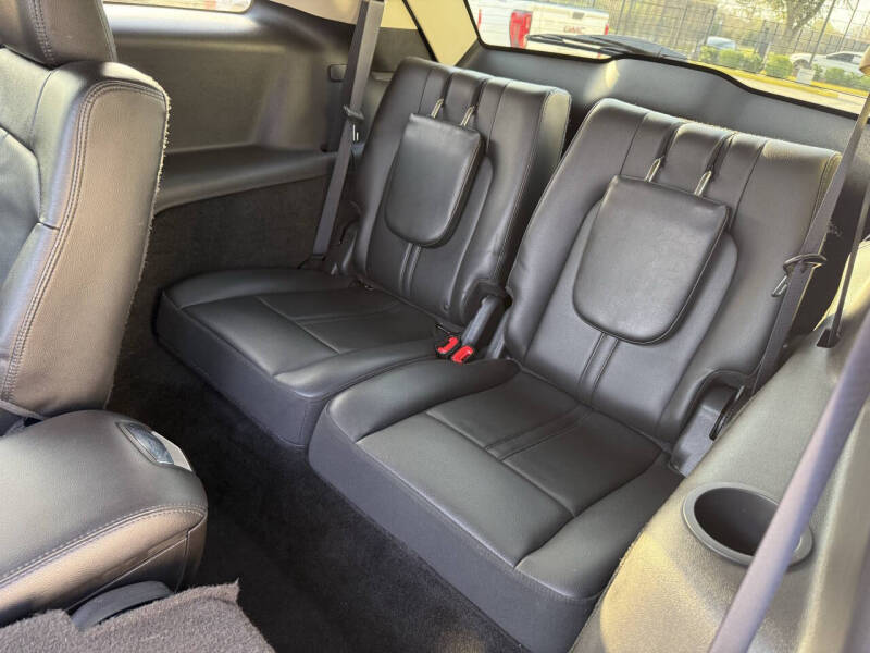 2016 Lincoln MKT EcoBoost