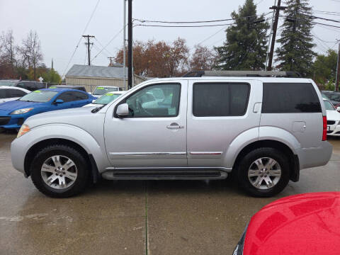2011 Nissan Pathfinder Silver Edition