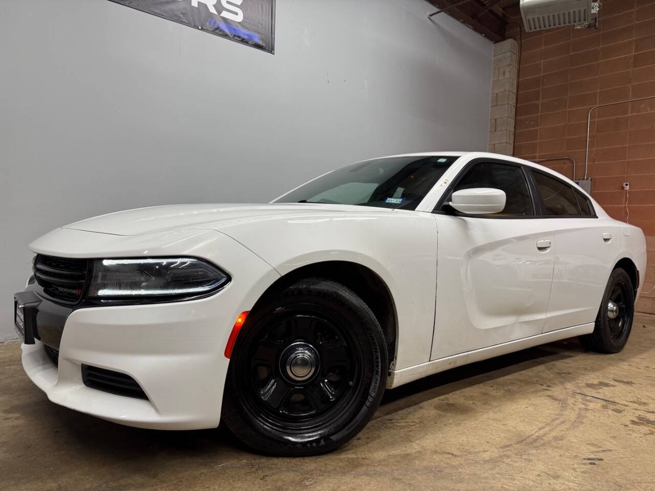 2015 Dodge Charger for sale at Sapphire Motors in Gurnee, IL