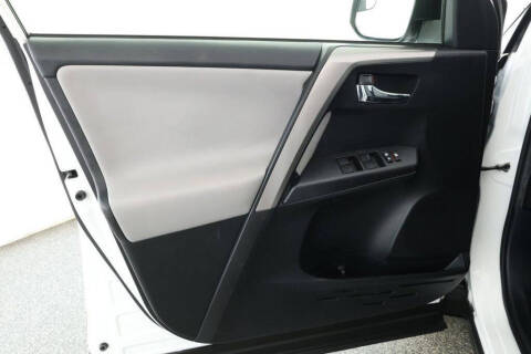 2018 Toyota RAV4 Hybrid XLE