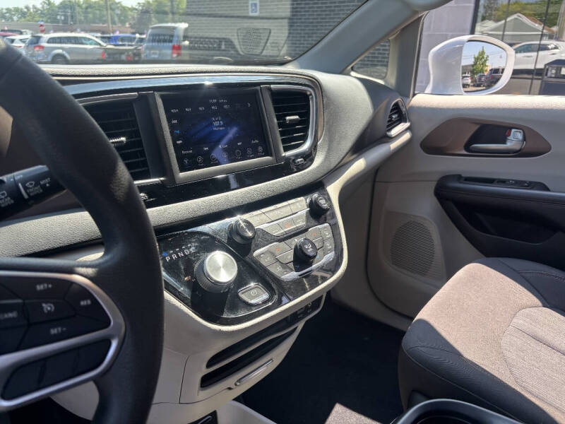 2018 Chrysler Pacifica Touring Plus