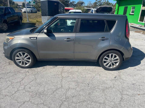 2019 Kia Soul +