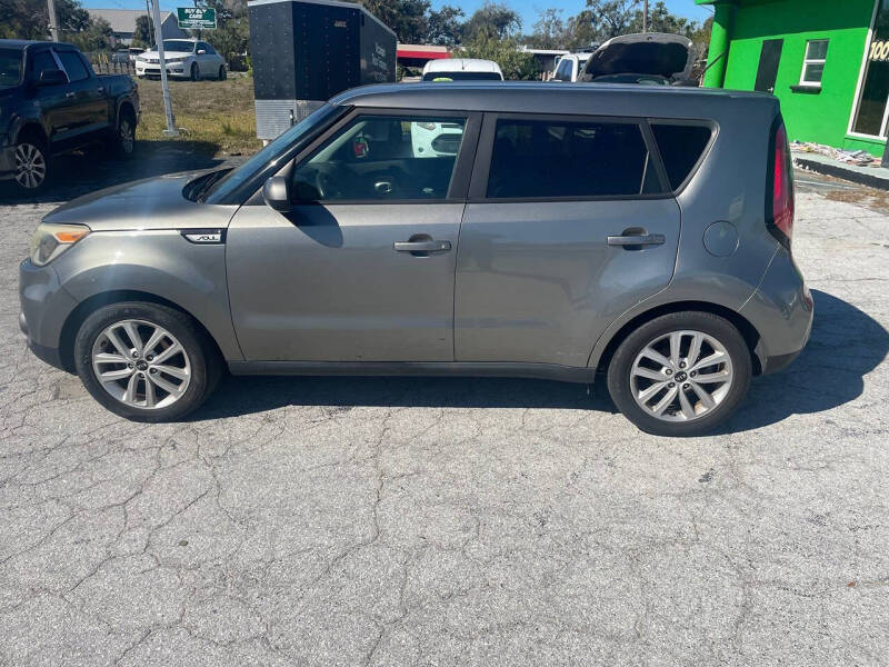 2019 Kia Soul +