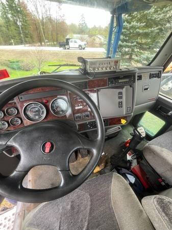 2011 Kenworth Rolloff