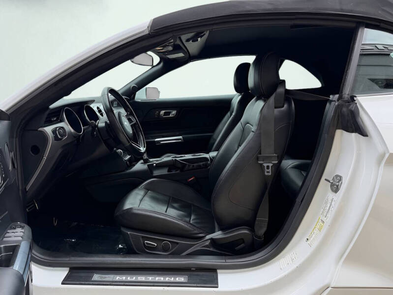 2019 Ford Mustang EcoBoost Premium