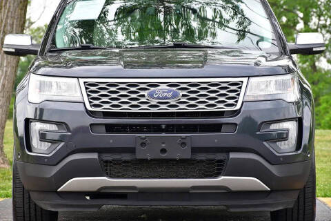 2017 Ford Explorer Platinum
