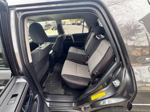 2017 Toyota 4Runner SR5