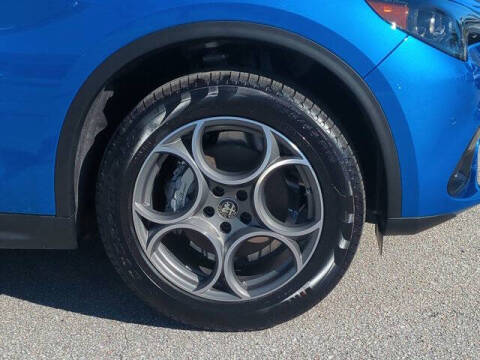 2025 Alfa Romeo Stelvio