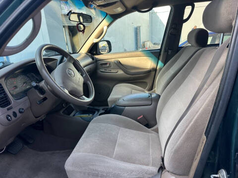 2003 Toyota Sequoia SR5