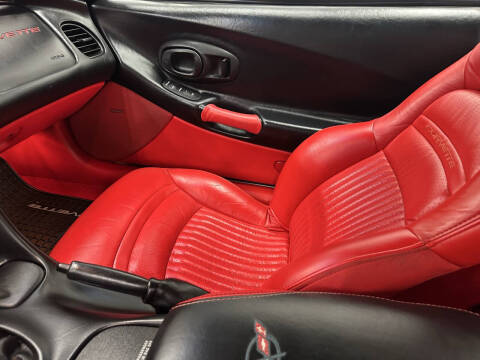 2004 Chevrolet Corvette