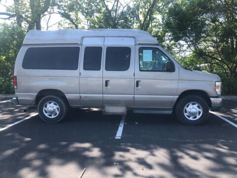 2011 Ford E-Series E-250