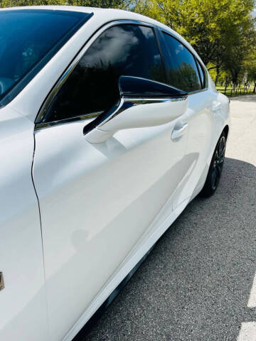 2024 Lexus IS 350 F SPORT Design