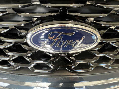 2024 Ford Explorer ST-Line
