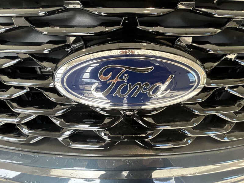 2024 Ford Explorer ST-Line