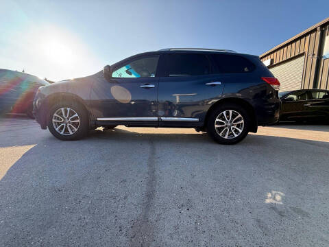 2014 Nissan Pathfinder SL