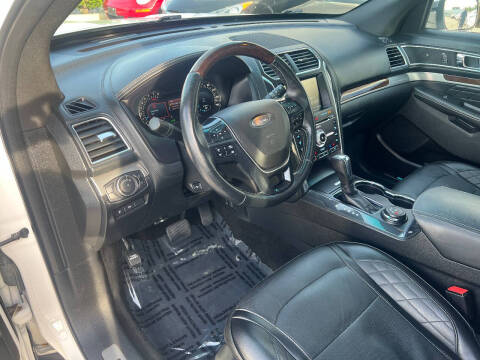 2016 Ford Explorer Platinum
