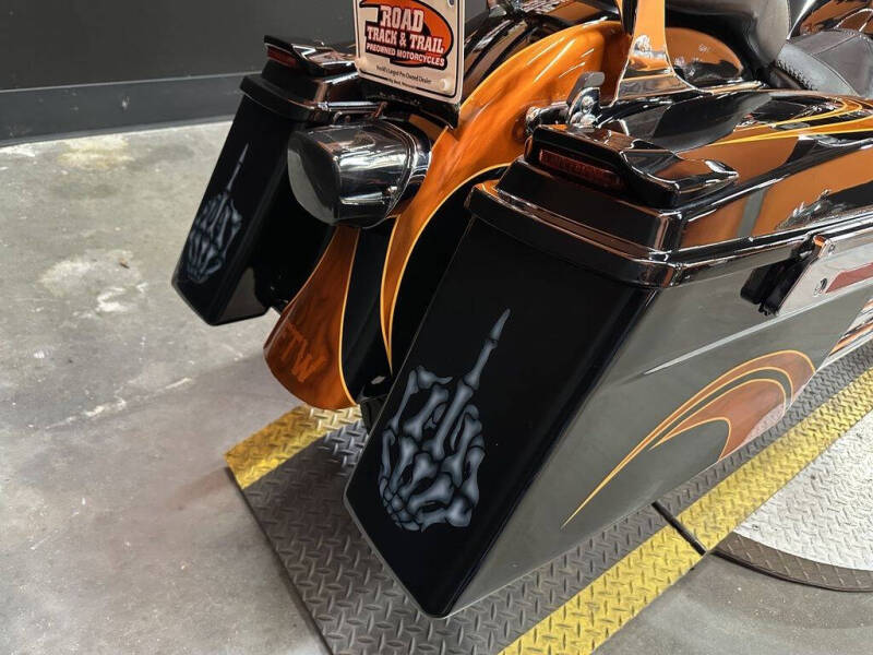 2004 Harley-Davidson® FLSTF - Fat Boy®