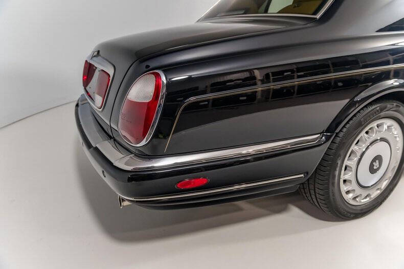 2001 Rolls-Royce Park Ward