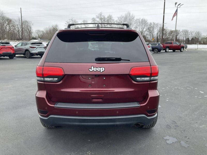 2018 Jeep Grand Cherokee Laredo E