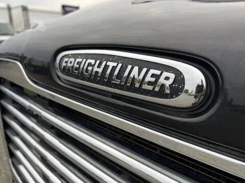 2009 Freightliner M2 106