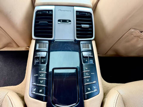 2014 Porsche Panamera S E-Hybrid