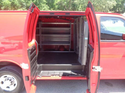 2024 Chevrolet Express 2500