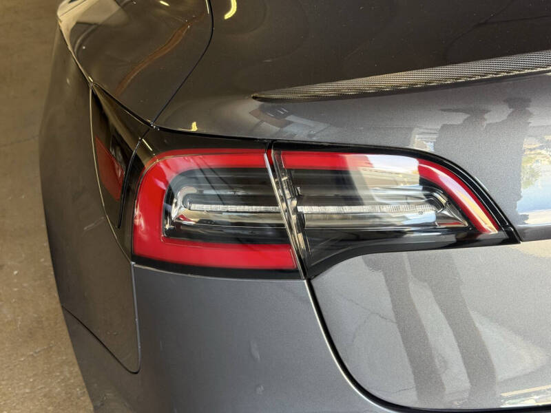 2021 Tesla Model 3 Performance