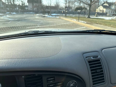 2000 Lincoln Continental
