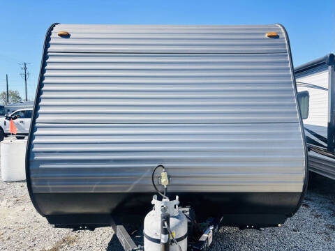 2023 Coleman Lantern 17B