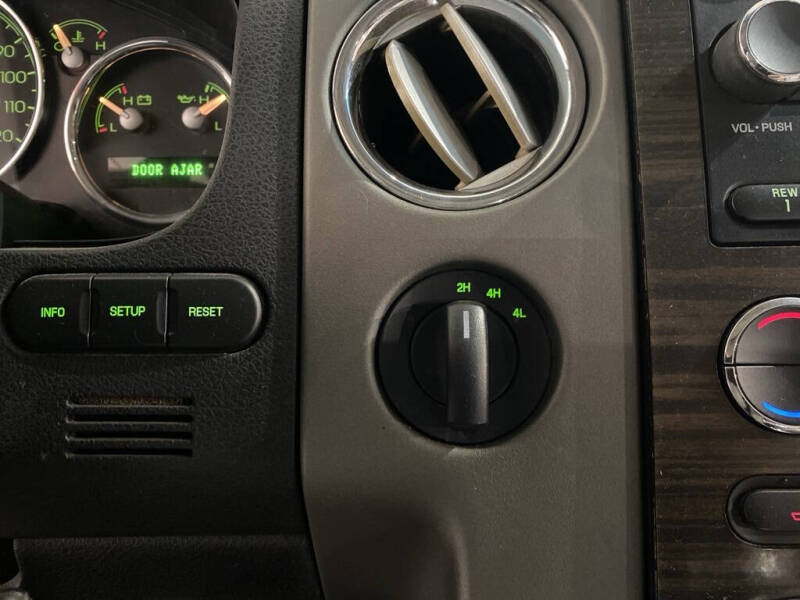 2008 Lincoln Mark LT