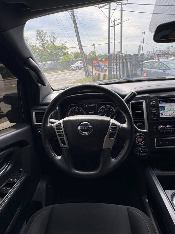 2018 Nissan Titan XD
