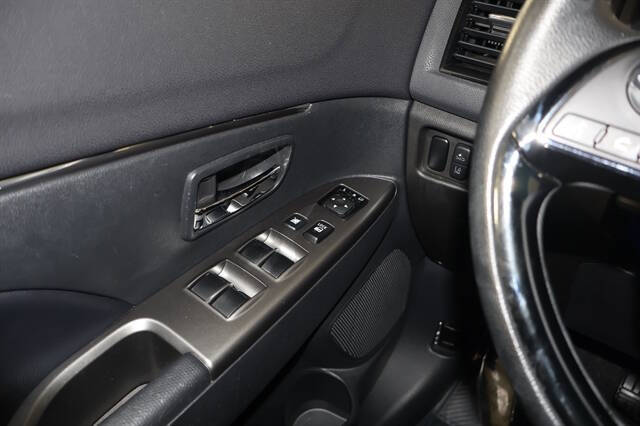 2023 Mitsubishi Outlander Sport SE