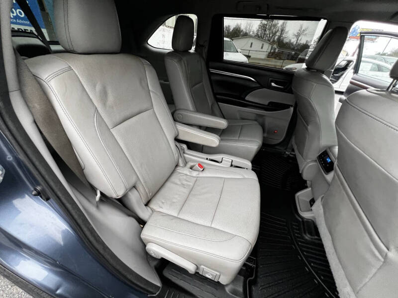 2016 Toyota Highlander Limited