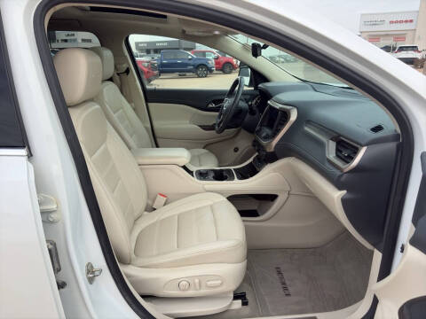 2021 GMC Acadia Denali