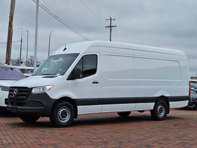 2024 Mercedes-Benz Sprinter 2500