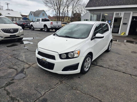 2016 Chevrolet Sonic LS Auto