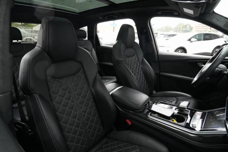 2020 Audi SQ7 4.0T quattro Prestige