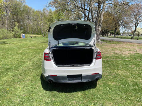 2014 Ford Taurus SEL