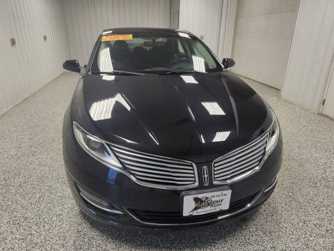 2014 Lincoln MKZ for sale at LaFleur Auto Sales in North Sioux City SD