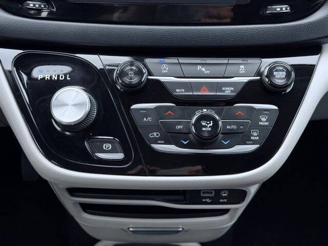 2018 Chrysler Pacifica Touring Plus