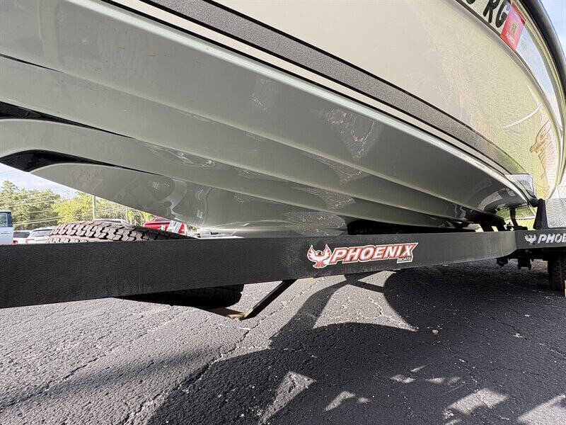 2017 Phoenix 919 ProXP
