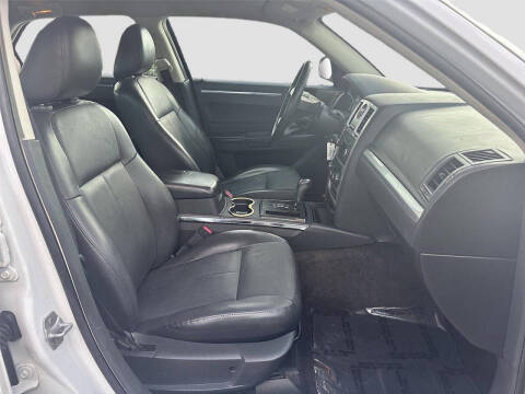 2010 Chrysler 300 Touring