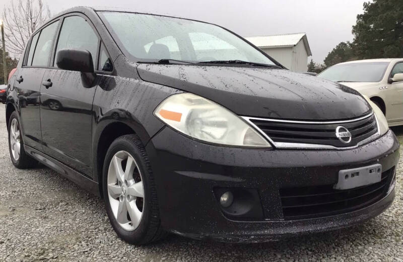 2011 Nissan Versa 1.8 SL
