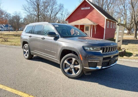2023 Jeep Grand Cherokee L for sale at Lemond's Chrysler Center in Fairfield IL
