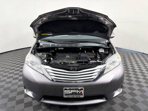 2013 Toyota Sienna