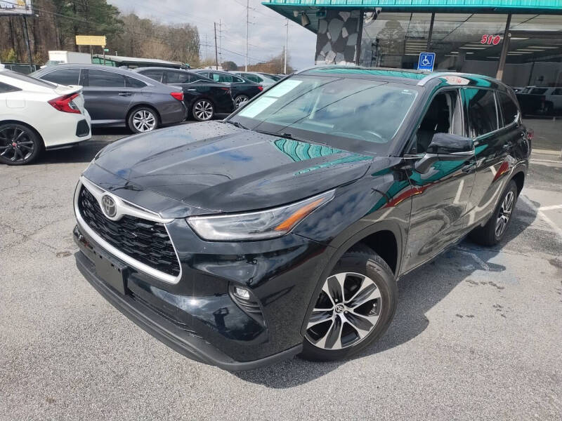 2021 Toyota Highlander for sale at AUTO TRATOS in Mableton GA
