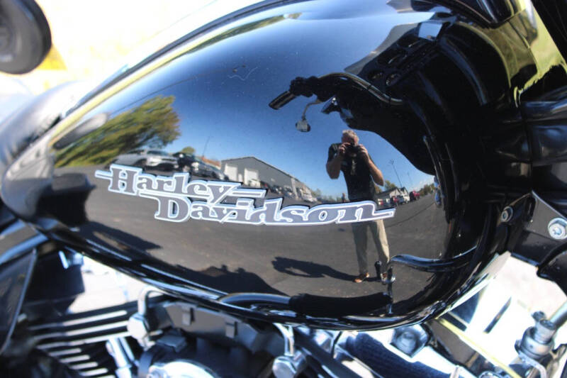 2011 Harley-Davidson Street Glide