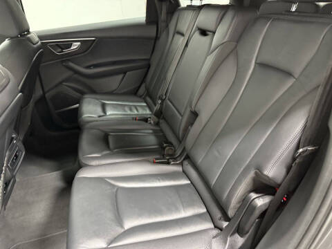 2021 Audi Q7 quattro Premium Plus 55 TFSI