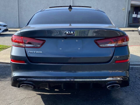 2020 Kia Optima S